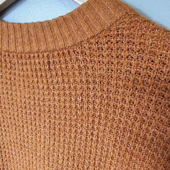 EUC AMERICAN EAGLE OUTFITTERS CAMEL WAFFLE KNIT CREW NECK PULLOVER SWEATER XS - Picture 4 of 13